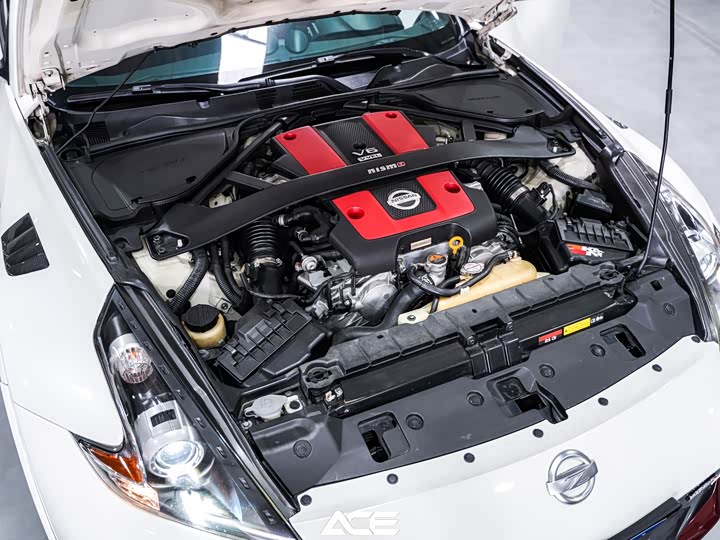 Nissan 370 2015 3.7 L NISMO — фото 21