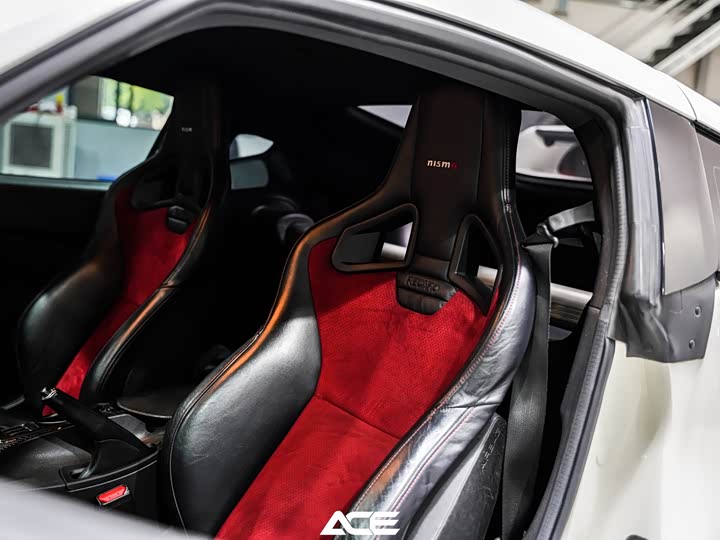Nissan 370 2015 3.7 L NISMO — фото 22