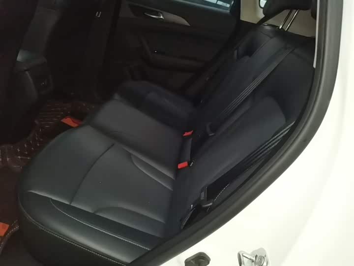 Changan CS35 PLUS 2021 1.6 L MT — фото 17