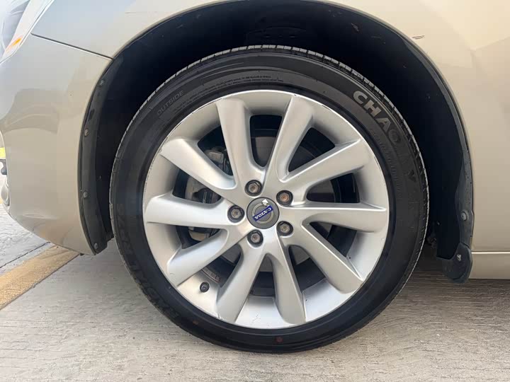 Volvo S60 2015 S 60 L 2.0 T — фото 12