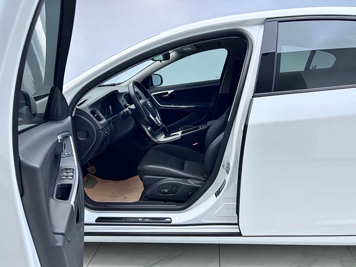 Volvo S60 2016 S 60 L T 3 — фото 8
