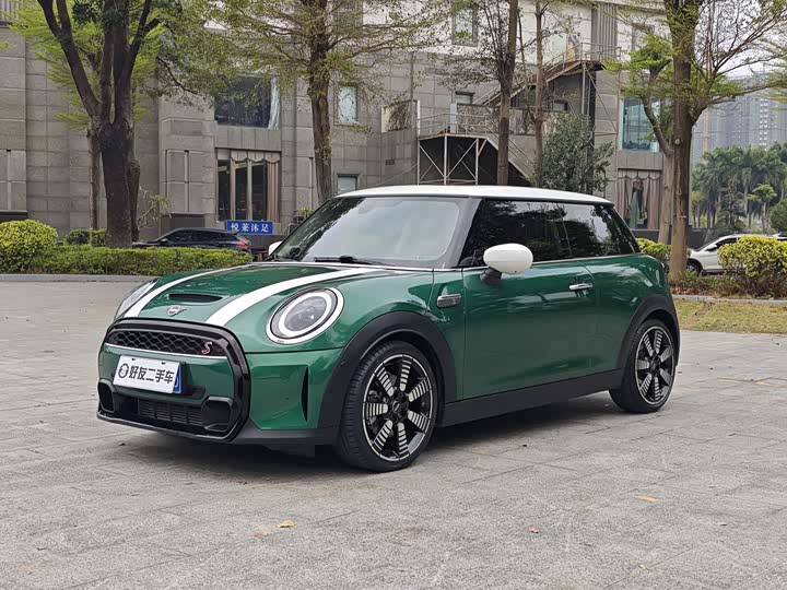 MINI Hatch — фото 1