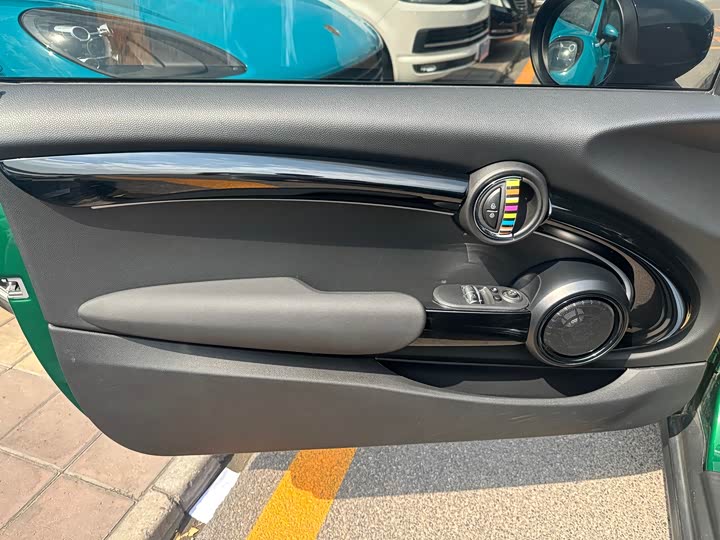 MINI Hatch — фото 10