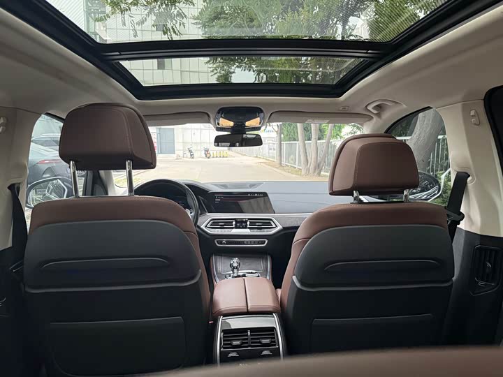 BMW X5 2021 x Drive 40i M — фото 11