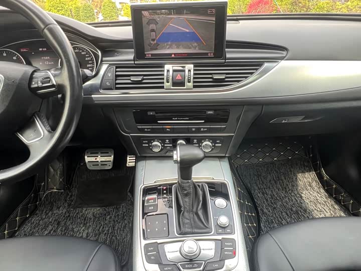Audi A6L 2015 TFSI — фото 6
