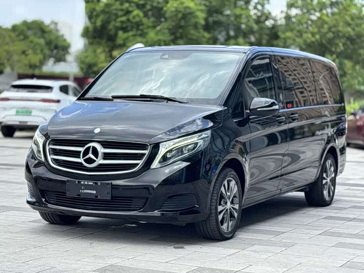 Mercedes-Benz V-Class 2016 V 260 — фото 1