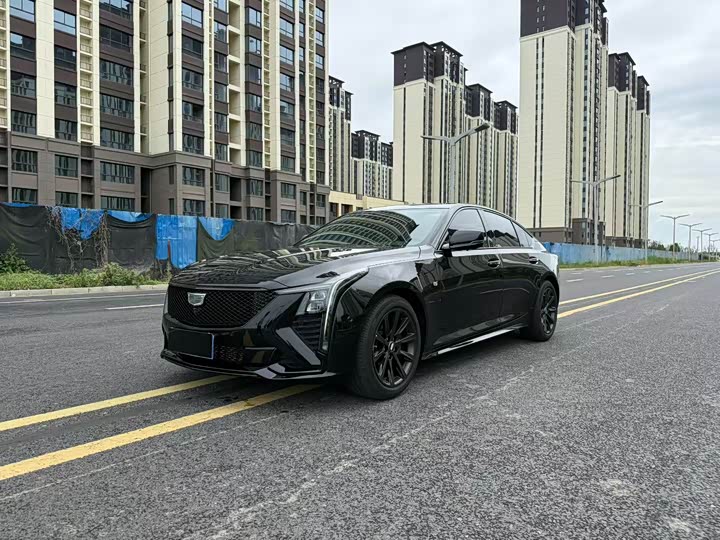 Cadillac CT5 2025 28 T — фото 1