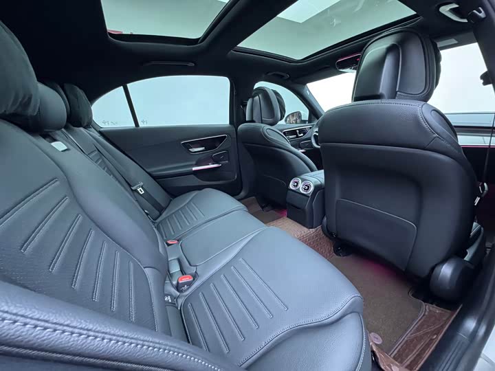 Mercedes-Benz C-Class 2025 C 260 L — фото 16
