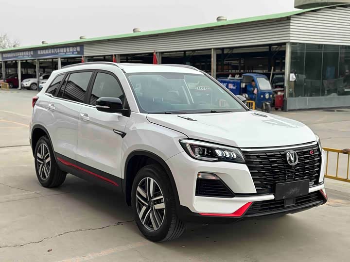 Changan CS75 2022 1.5 T DCTLuxury — фото 3