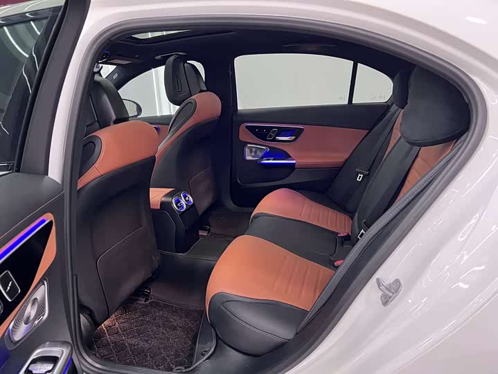 Mercedes-Benz C-Class 2024 C 260 L — фото 9