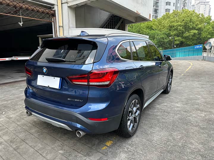 BMW X1 2021 s Drive 20 Li — фото 16