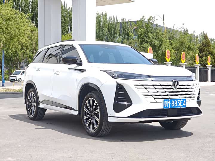 Changan CS75 PLUS 2024 1.5 T — фото 3