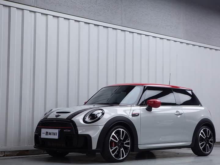 MINI Hatch — фото 1