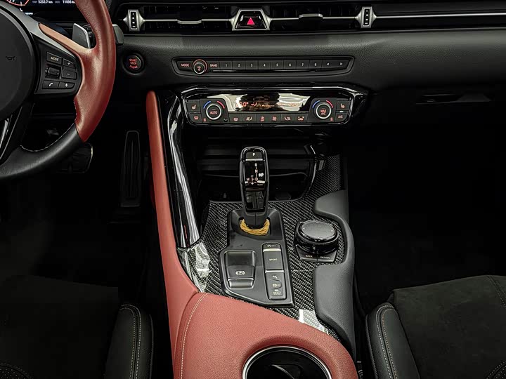 Toyota SUPRA 2022 GR SUPRA 3.0 T Standard — фото 18
