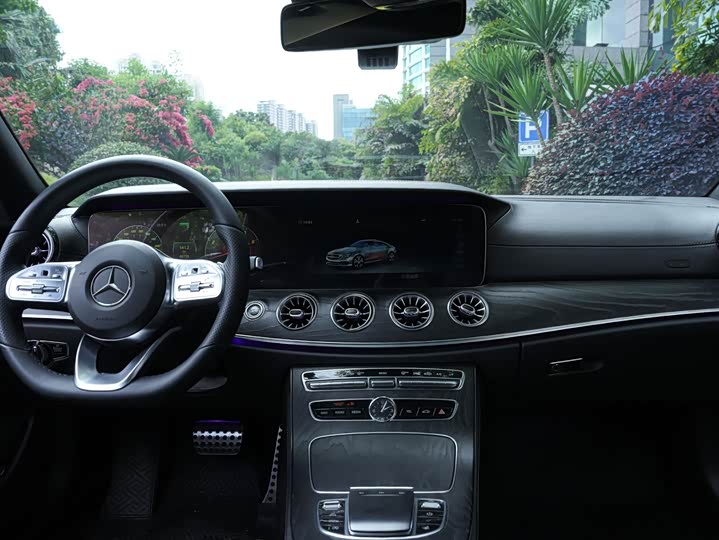 Mercedes-Benz E-Class 2019 E 350 4 MATIC — фото 7