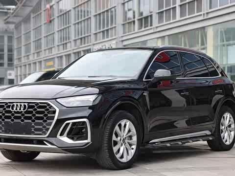 Audi Q5L 2022 40 T — фото 16