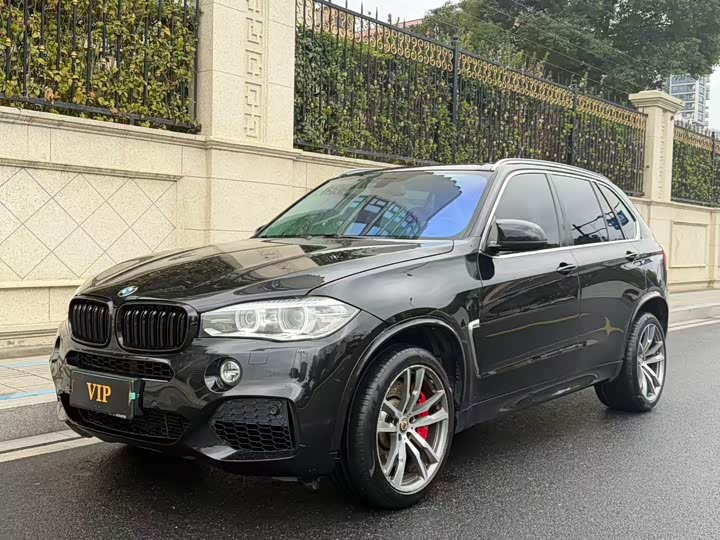 BMW X5 2014 x Drive 35i Leading