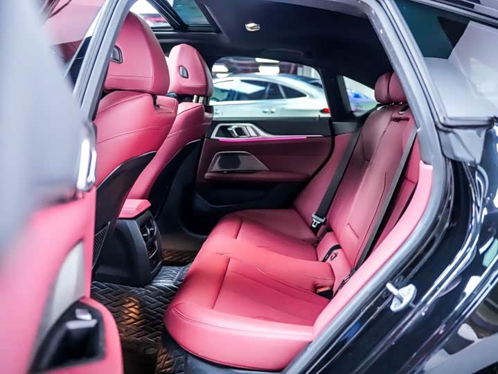 BMW 4-Series 2023 425i Gran Coupe M — фото 5
