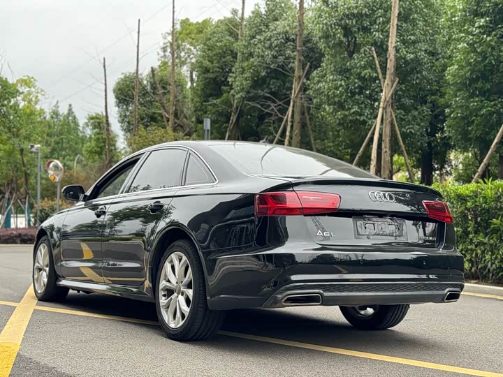 Audi A6L 2018 30 35 TFSI — фото 13