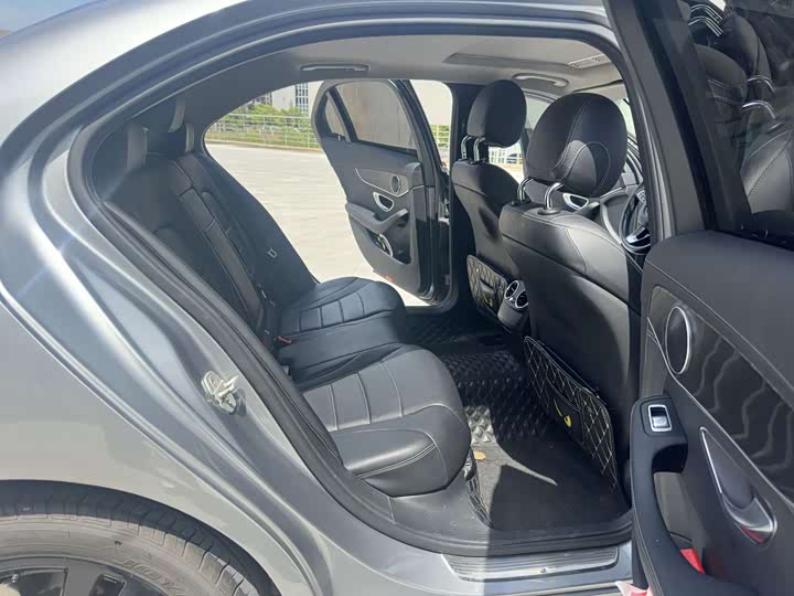 Mercedes-Benz C-Class 2015 C 180 L Sport — фото 11