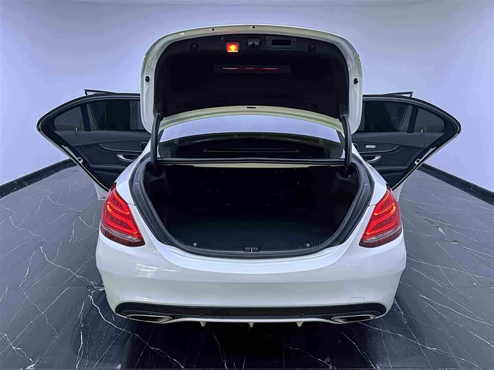 Mercedes-Benz C-Class 2017 C 200 L — фото 7