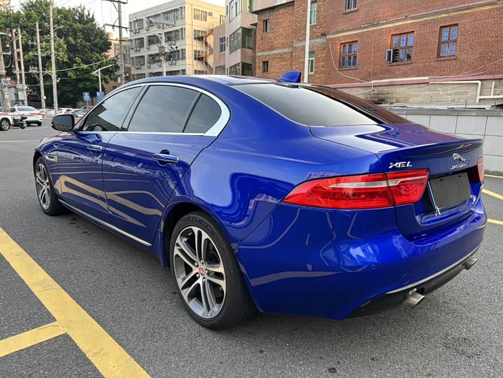 Jaguar XEL 2019 2.0 T 250 PS — фото 7