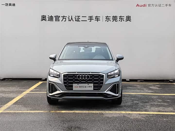 Audi Q2L 2024 35 TFSI — фото 2