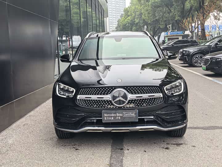 Mercedes-Benz GLC 2020 GLC 260 L 4 MATIC Luxury — фото 2