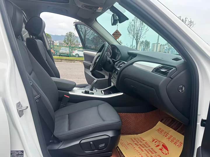 BMW X3 2016 s Drive 20i — фото 8