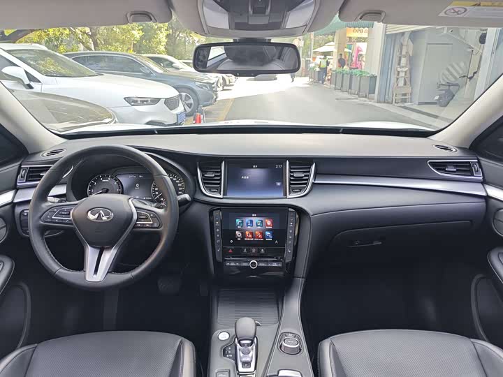 Infiniti QX50 2024 2.0 T 4 WD — фото 9