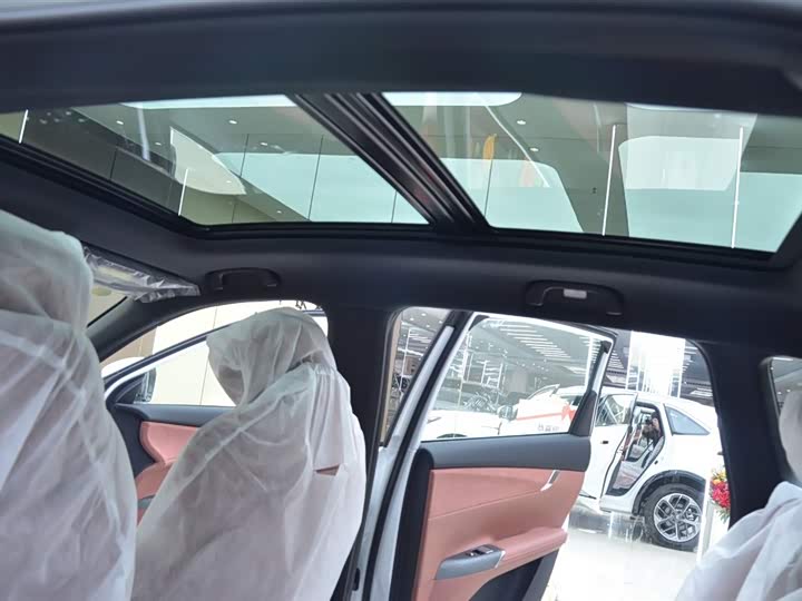 Changan CS75 PLUS 2025 1.5 T — фото 13