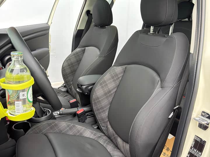 MINI Hatch — фото 14