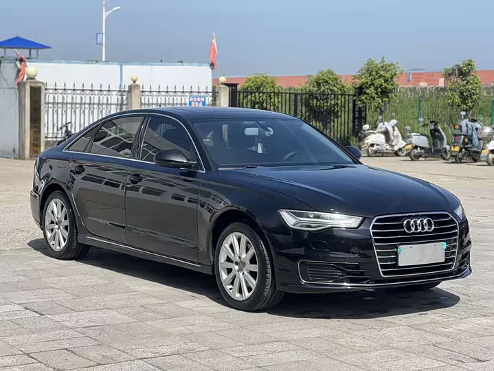 Audi A6L 30 TFSI базовая — фото 3