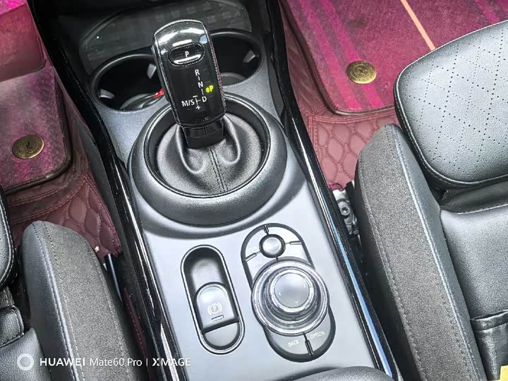 MINI Clubman — фото 18