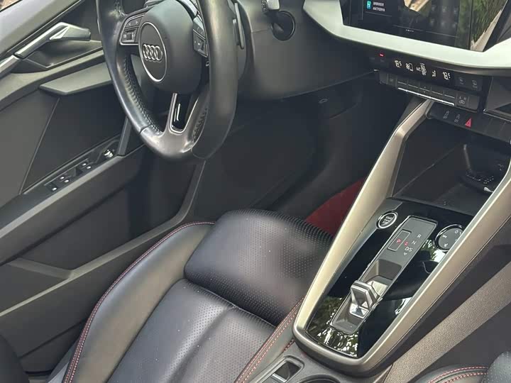 Audi A3 2022 Sportback 35 TFSI Sport — фото 20