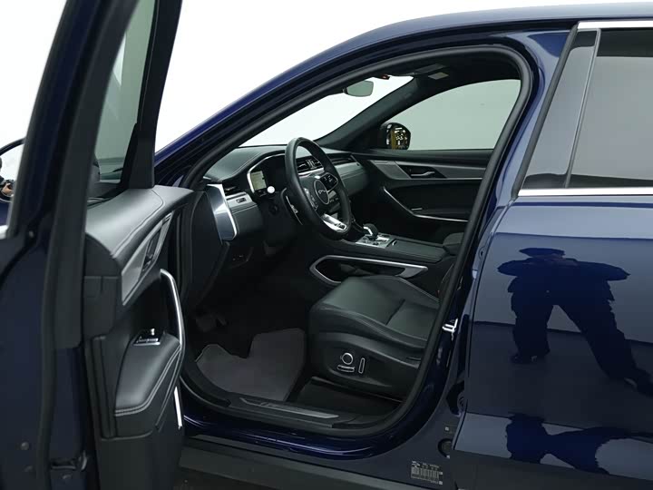 Jaguar F-PACE 2021 250 PS R-Dynamic S — фото 10
