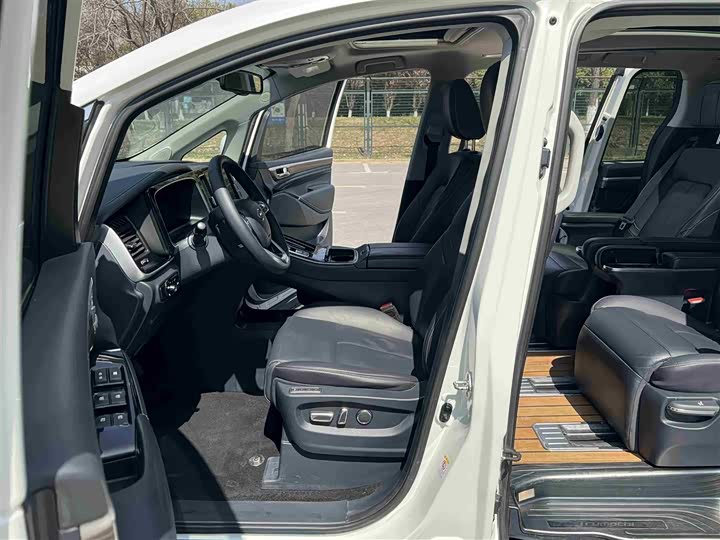 Trumpchi M8 2021 390 T — фото 13