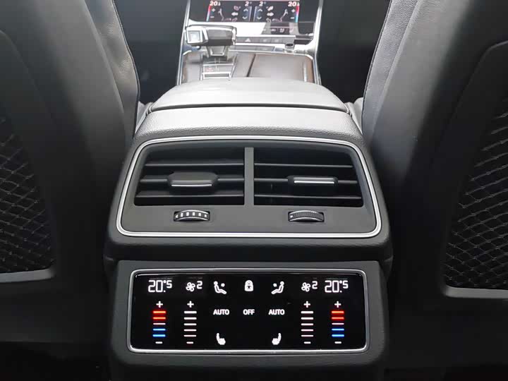 Audi A6L 2020 45 TFSI quattro — фото 16