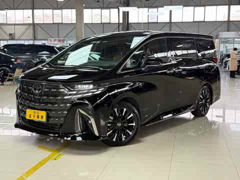 Toyota Alphard — фото 27