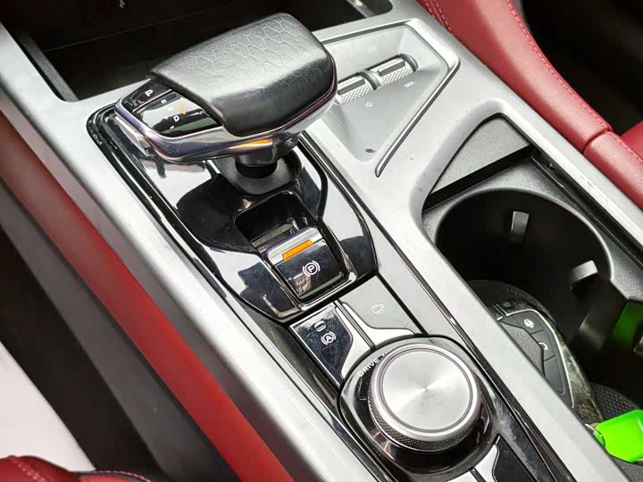 Changan CS75 PLUS 2022 1.5 T ATPremium — фото 15