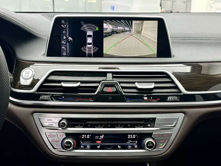 BMW 7 Series 730Li продвинутая — фото 10