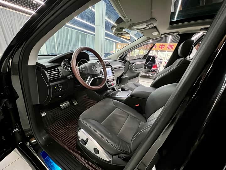 Mercedes-Benz R-Class 2014 R 320 4 MATIC — фото 9
