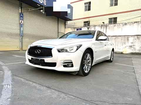 Infiniti Q 50 L 2016 2.0 T — фото 17
