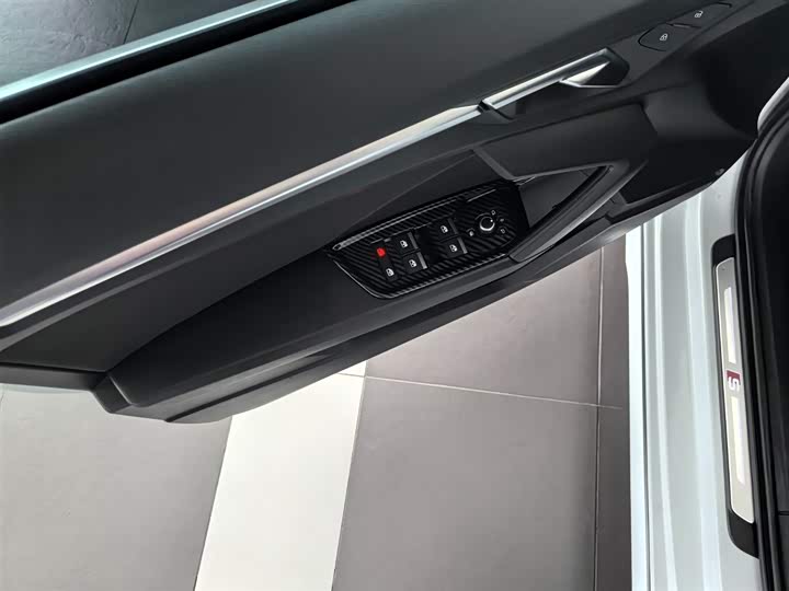 Audi A3 2021 Sportback 35 TFSI Sport — фото 7