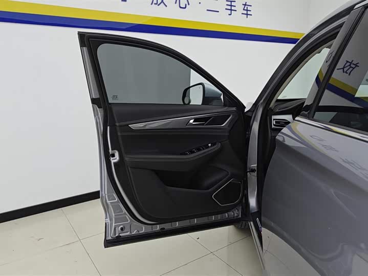 Changan CS85 COUPE 2021 2.0 T ATLuxury — фото 7