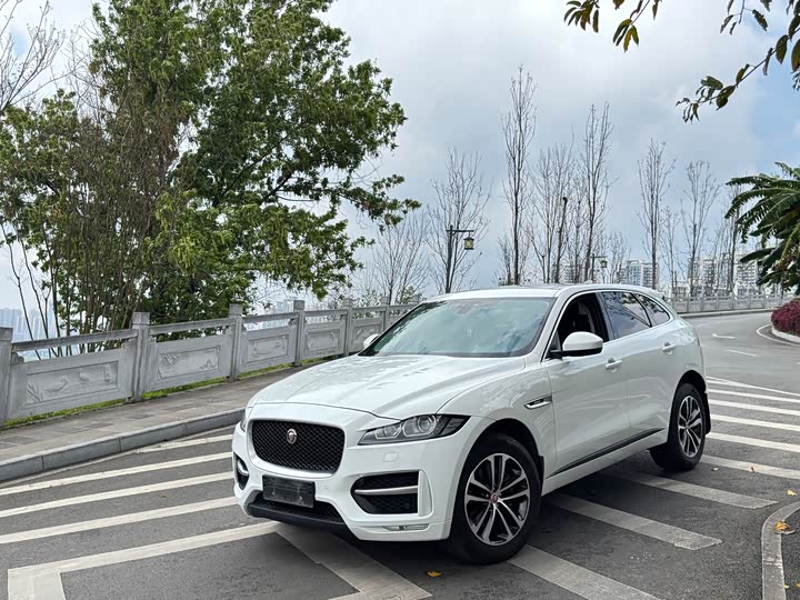 Jaguar F-PACE 2016 3.0 SC 4 WDR-Sport — фото 36