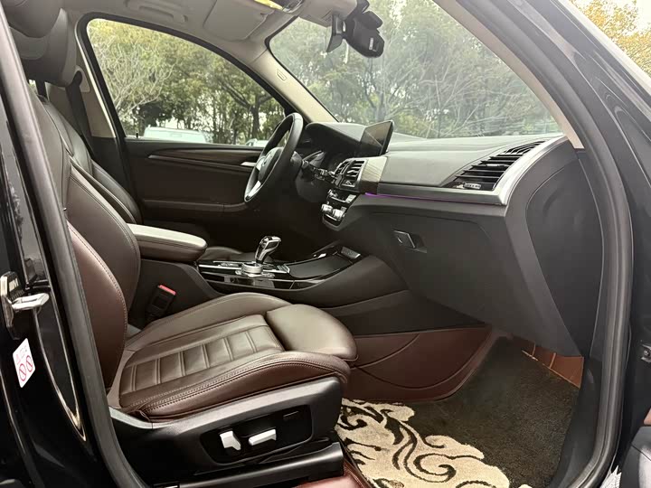 BMW X3 2021 x Drive 25i — фото 14