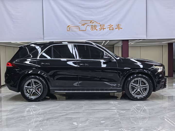 Mercedes-Benz GLE — фото 8