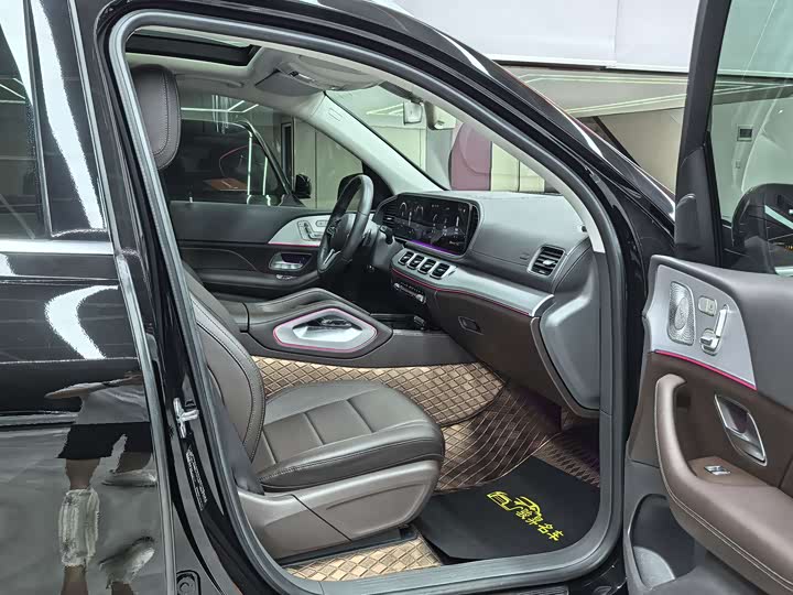 Mercedes-Benz GLE — фото 13