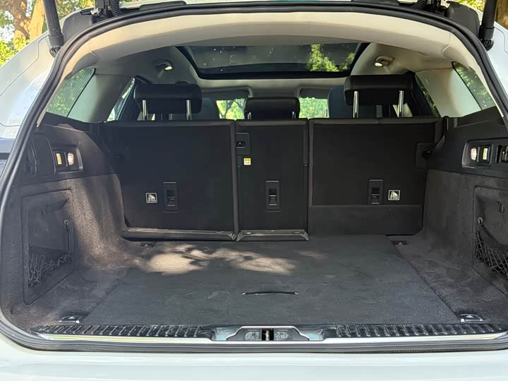 Jaguar XF 2018 XF Sportbrake 2.0 T 250 PS 2 WD — фото 7